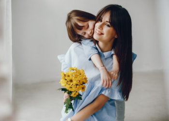 з Днем матері