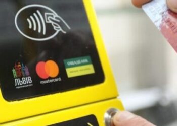 На ще одному автобусному маршруті у Львові діє безготівкова оплата
