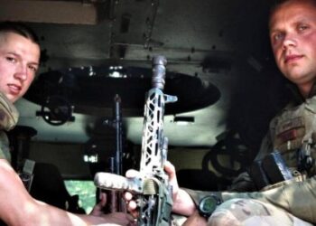 «Тільки голову піднімають — і їх відразу б’ємо»: львівські десантники розповіли, як знищують ворогів під Бахмутом — Львівщіна