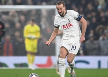 Тоттенхем повідомив Кейну, що розраховує на нього. Баварія не залишить спроб підписати гравця | Футбол |