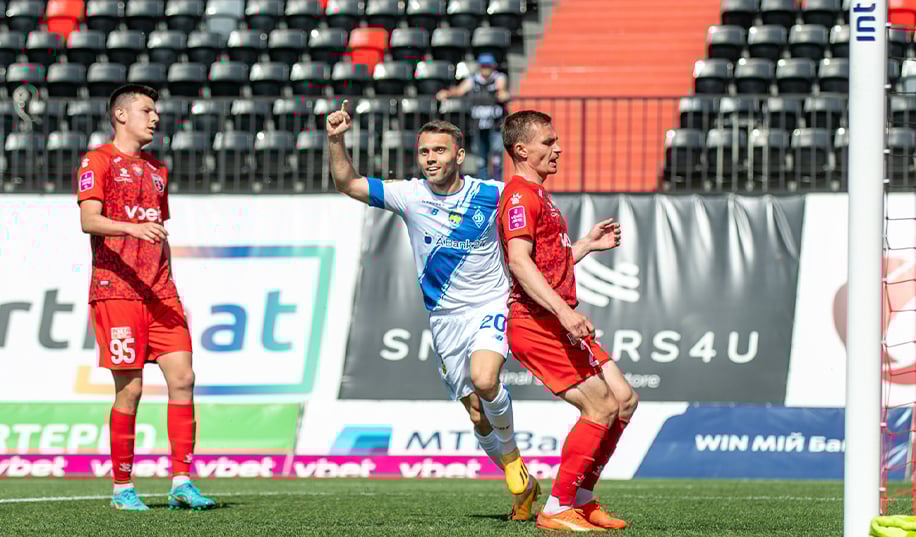 Бюджет «Вереса» на рік трохи менший за трансферну вартість одного Караваєва