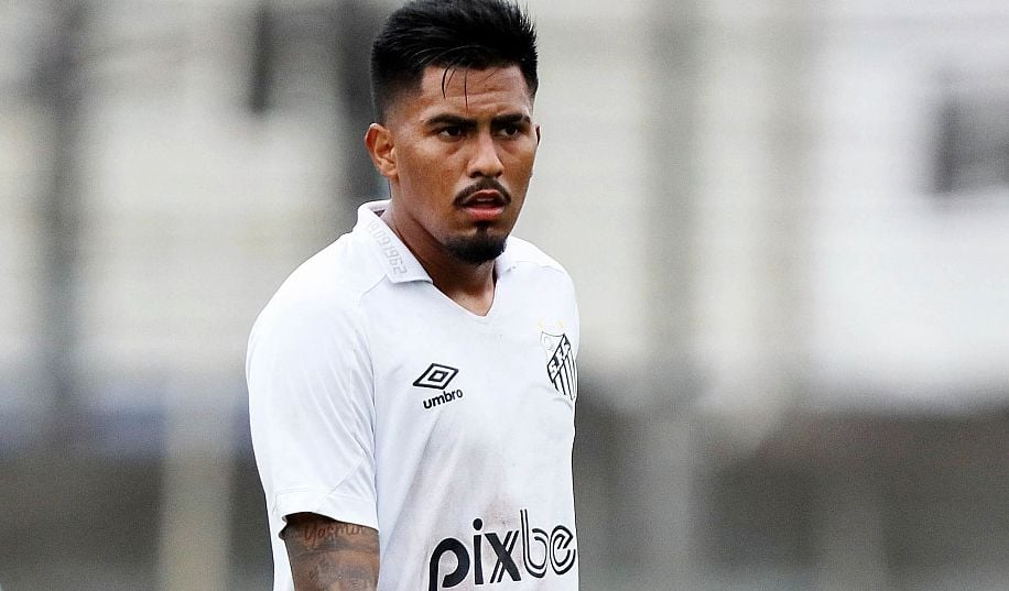 «Динамо» цікавий бразильський півзахисник Івонею