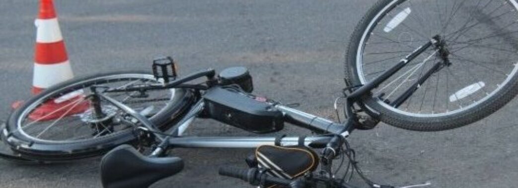 Двоє велосипедистів травмувалися на дорогах області за минулу добу