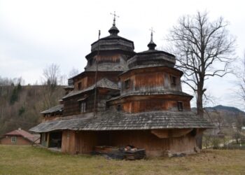 Львівська ОВА оголосила тендер на реставрацію стінопису у церкві за 7,5 млн грн