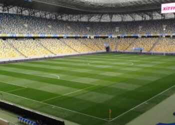 Львівські «Карпати» та «Рух» розпочинають новий сезон: дата та час матчів