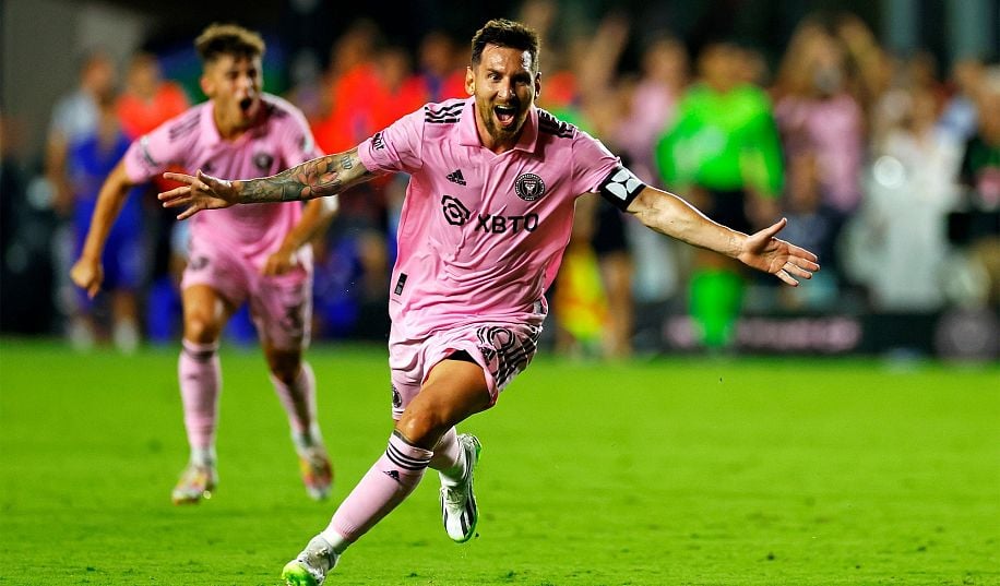 Мессі дебютував за «Інтер». Вийшло розкішно: зірки на трибунах, гол зі штрафного і сльози Бекхема