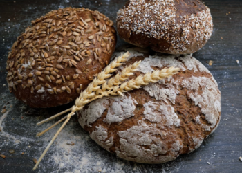 На якому етапі будівництво хлібопекарського заводу на Львівщині, який будує ексрегіонал