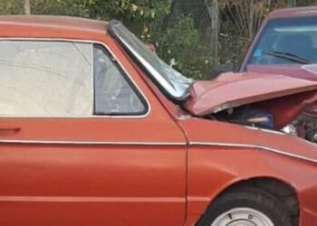 На Яворівщині водій, який потрапив у ДТП, не міг самостійно вибратися з розбитої автівки – Надзвичайні події