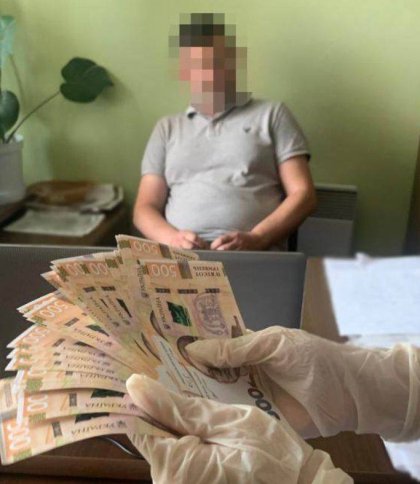 На Львівщині на хабарі піймали заступника міського голови та директора комунального підприємства На Львівщині на хабарі піймали заступника міського голови та директора комунального підприємства
