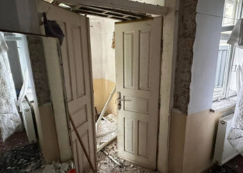 На Золочівщині уламки ракет пошкодили майно місцевих жителів (фото) — Львівщіна