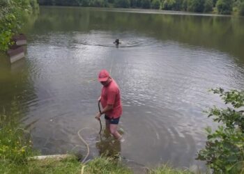 Поблизу Львова втопилась в озері 22-річна дівчина