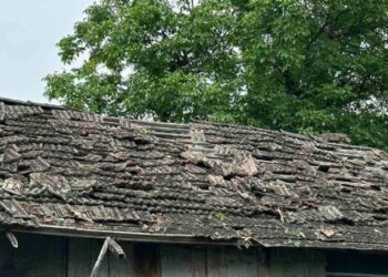 Ракетна атака росіян по Золочівській громаді: скільки будинків було пошкоджено — Львівщіна