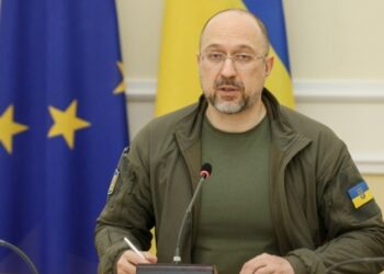 Шмигаль закликав владу відкласти всі видатки, які не наближають перемогу