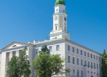 У Дрогобичі всім членам виконкому вручили повістки — Львівщіна
