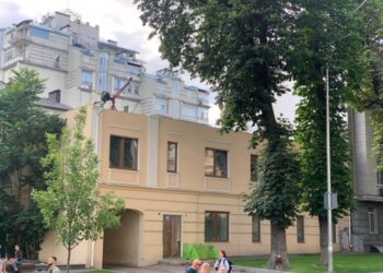 У Києві розбирають історичний будинок 19 століття