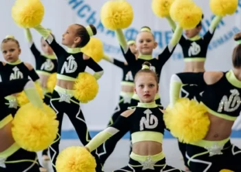 У школах Львова запровадять змагання з чирлідингу та легкої атлетики