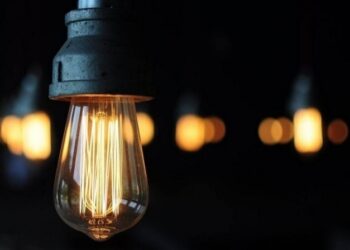 Українців закликають економити електроенергію у зв’язку зі спекою