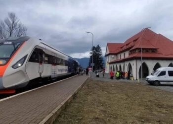 «Укрзалізниця» відкрила продаж квитків на «Гірські шатли» зі Львова