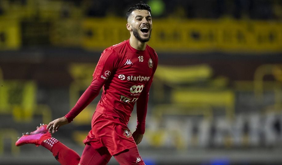 Аякс підпише грузинського форварда Мікаутадзе