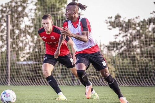 Кривбас підписав повноцінний контракт з Жаном По