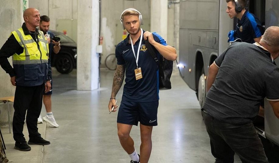 Лєднєв: «Багатьох знаю в «Дніпрі-1». Проблем з адаптацією не буде»