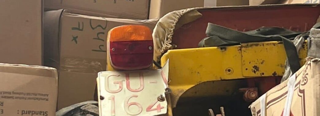 Мешканець Львівщини під “гуманітаркою” намагався ввезти в Україну мотоцикл та трактор