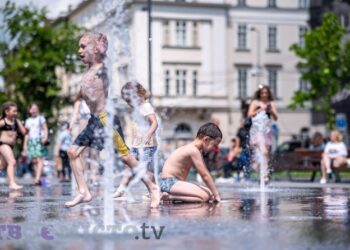 Минулі вихідні у Львові були найспекотнішими за останні 77 років. Якою буде погода на тижні