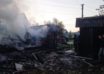 На Яворівщині сталася пожежа: пошкоджено будівлю та автомобіль — Львівщіна