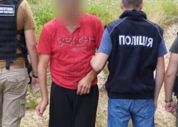 На кордоні викрили угруповання, яке займалось незаконним збутом зброї: серед учасників – мешканці Львівщини – Надзвичайні події