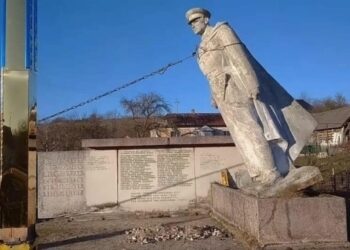 На Львівщині декомунізацію мають завершити до кінця року