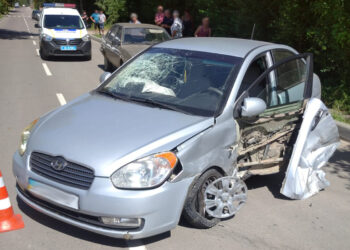 На Львівщині у ДТП постраждала 5-річна дівчинка. Її госпіталізували