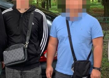 На Львівщині затримали священника, який переправляв за кордон чоловіка під виглядом диякона — Львівщіна