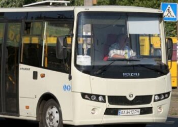 На новому маршруті у Львові курсуватиме лише один автобус