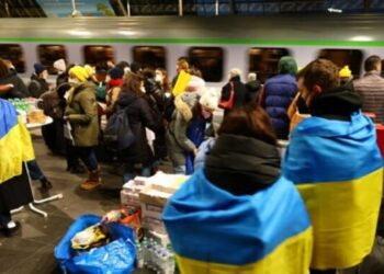 Німеччина переманює українських біженців із Польщі – Світ