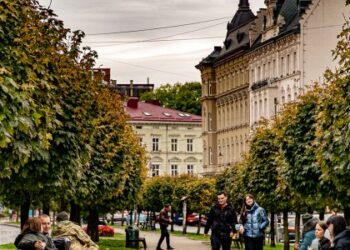 Спека до 33°: якою буде погода на Львівщині 19 серпня — Львівщіна