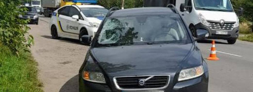 У Червонограді водійка наїхала на пішохода: потерпілу госпіталізували