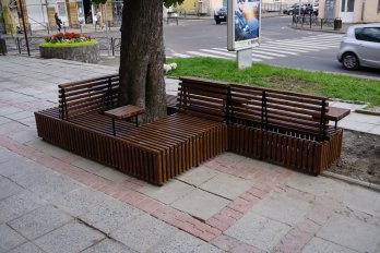 Дрогобич. Вуличні меблі