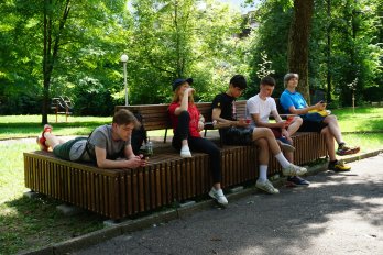 Дрогобич. Вуличні меблі