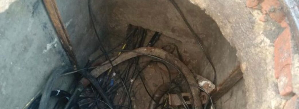 У Львові 26-річний рецидивіст пошкодив телекомунікаційний кабель