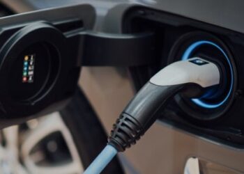 У Львові назвали перелік локацій, де розташують зарядні станції для електромобілів