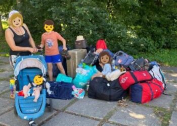 У Львові патрульні допомогли багатодітній сім’ї з Мелітополя знайти житло