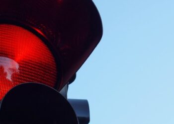 У Львові тимчасово не працюватимуть деякі світлофори: з чим це пов’язано