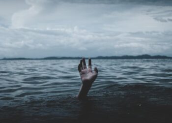 Відпочивав з батьками: в озері на Львівщині потонув 14-річний хлопець — Львівщіна