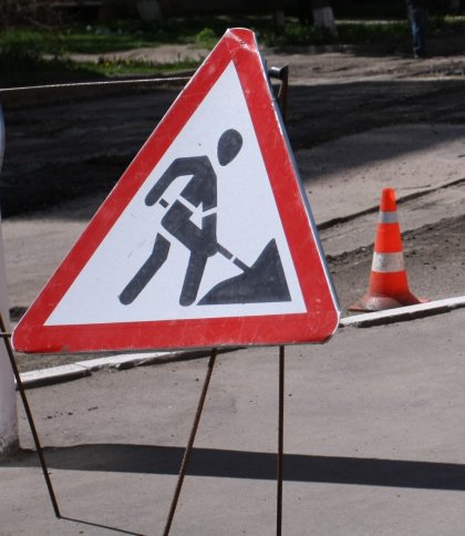 28 вересня деякі маршрутки відхиляться від схеми руху: у центрі мінятимуть трамвайні колії 28 вересня деякі маршрутки відхиляться від схеми руху: у центрі мінятимуть трамвайні колії