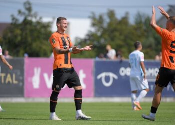 Богдан В’юнник: “Простір – це моя стихія. Мені потрібно бігти і пасувати на партнерів, що я і зробив” | Футбол |