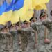 Хто і за яких умов може звільнитися з військової служби восени