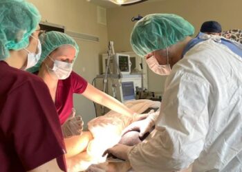 Львівські медики пересадили юнакові шкіру від посмертного донора