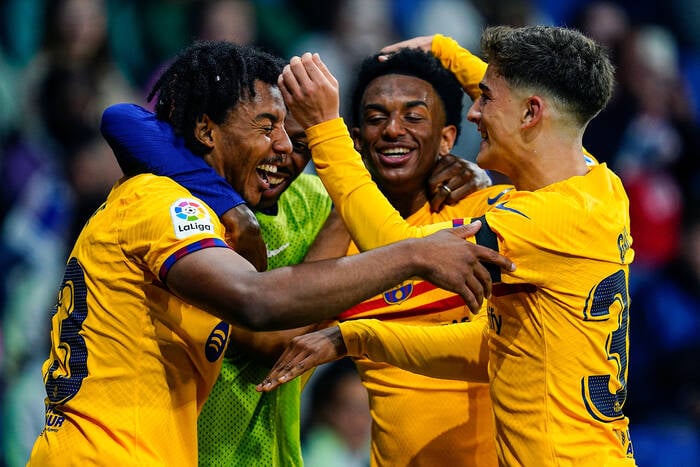 Манчестер Сіті хотів придбати ключового гравця Барселони, але отримав категоричну відмову