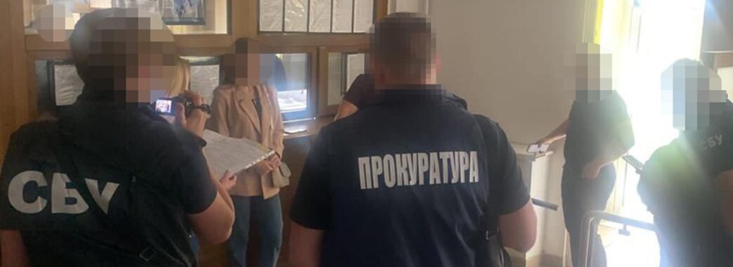 На хабарі затримали головного інспектора митного поста «Краківець»