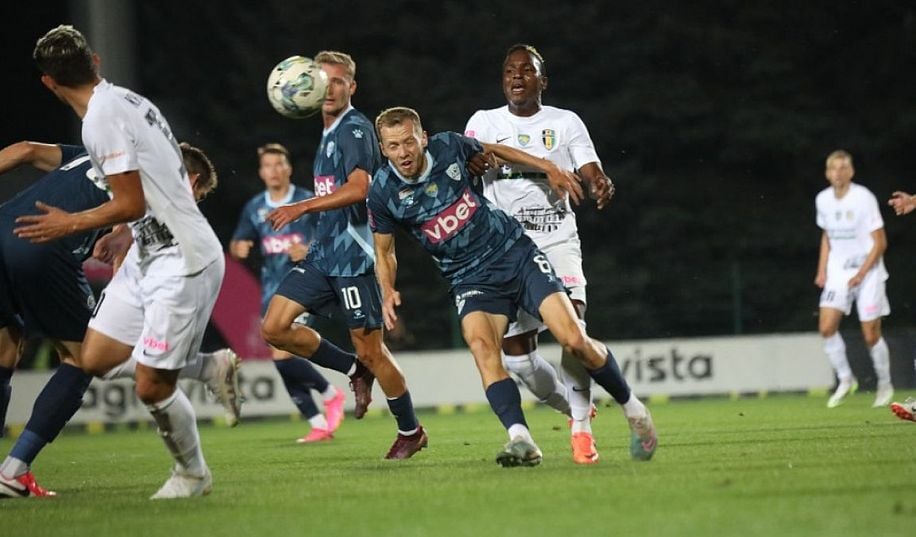 Олександрія зіграла внічию з Минаєм